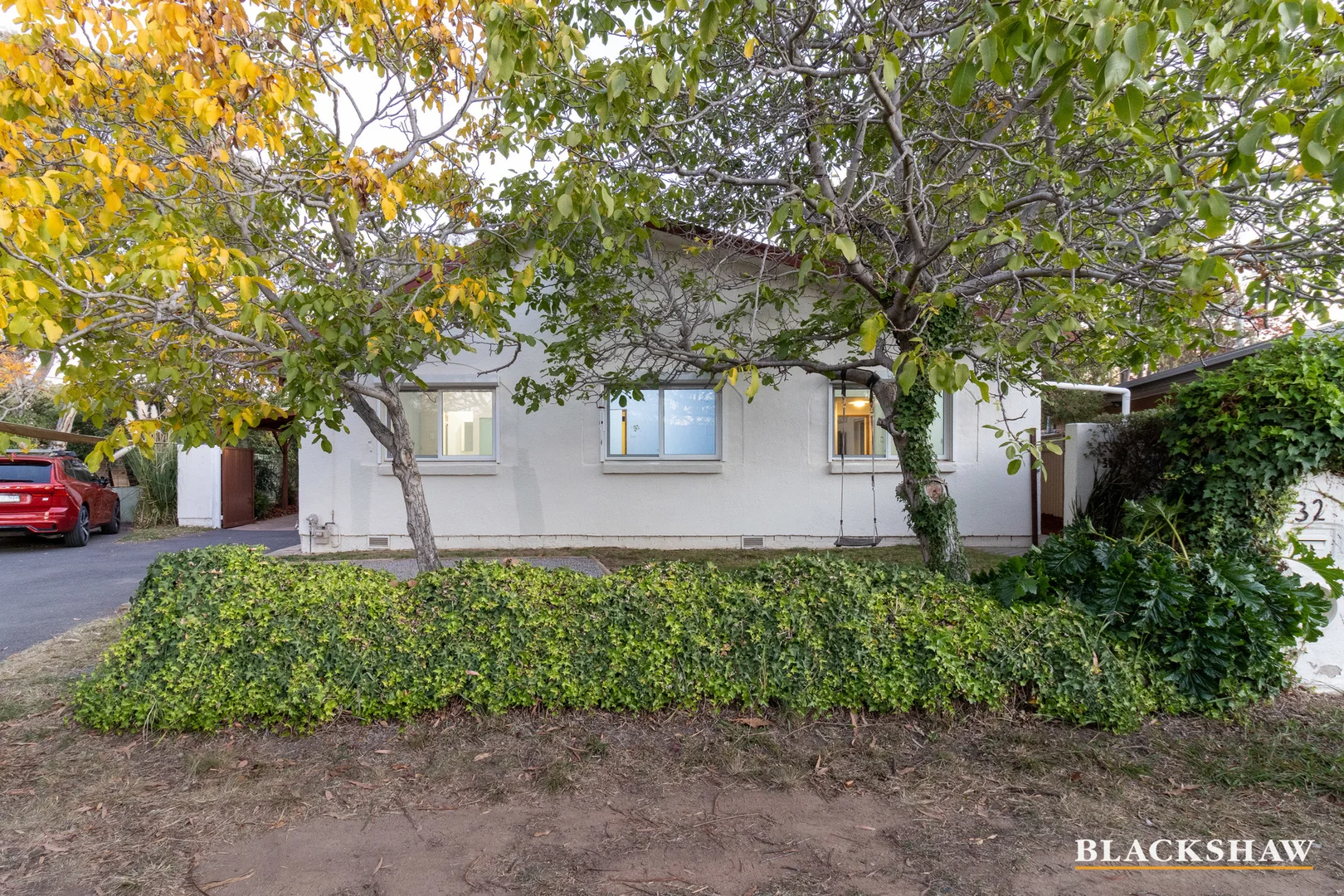 Photo of 32 Wambool Street, Narrabundah ACT 2604