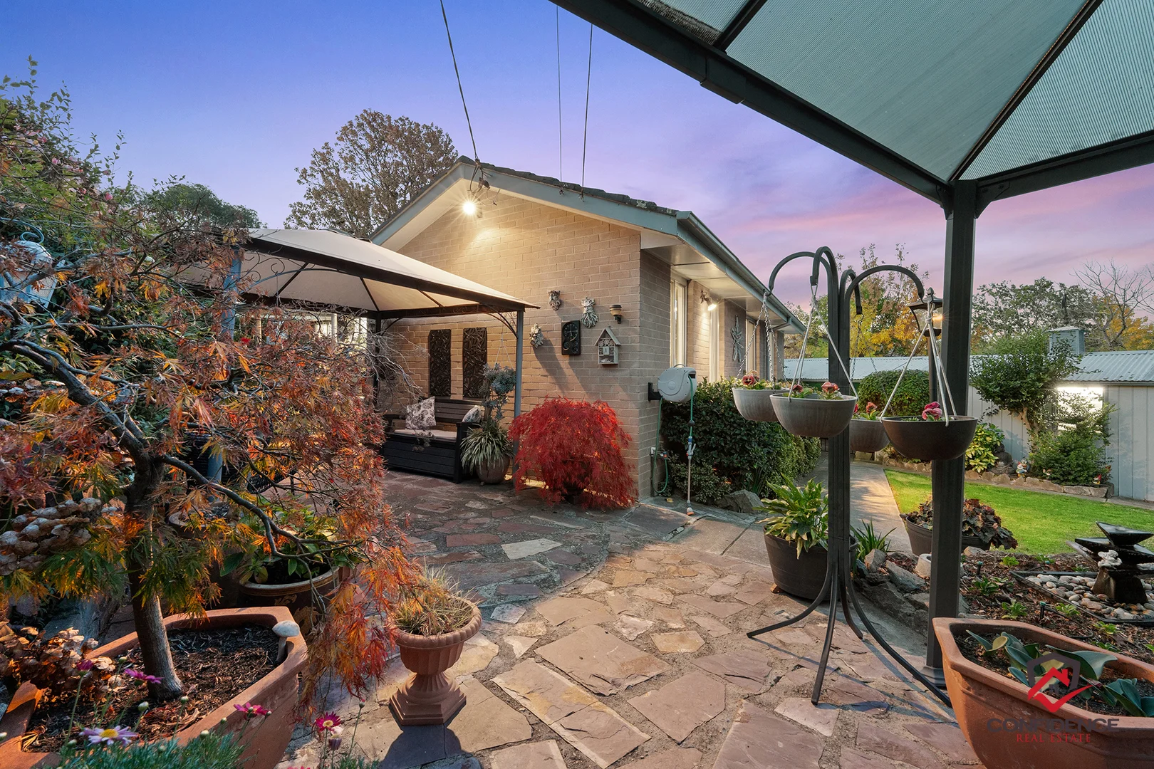 Photo of 7 Blake Place, Mawson ACT 2607