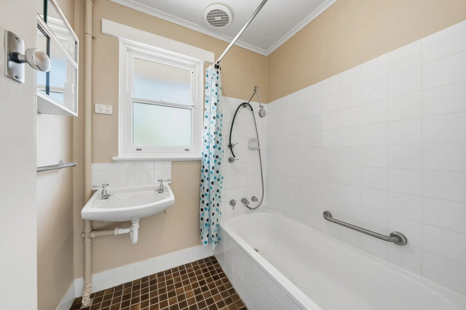 Photo of 92 Scrivener Street, O'Connor ACT 2602