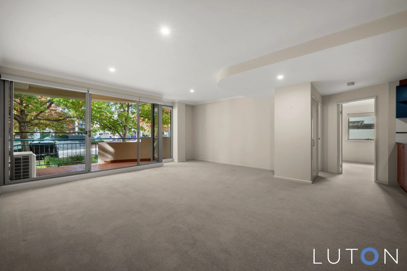 Photo of 102/107 Canberra Avenue, Griffith ACT 2603