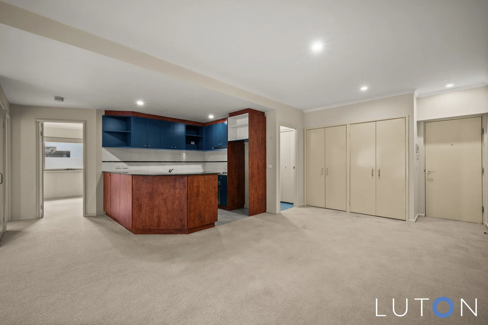 Photo of 102/107 Canberra Avenue, Griffith ACT 2603