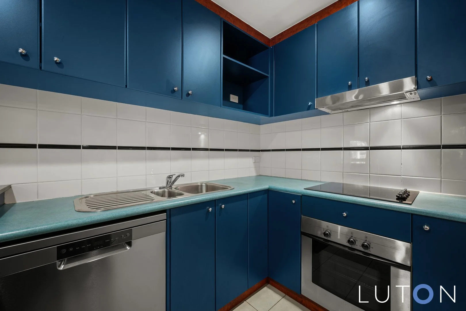 Photo of 102/107 Canberra Avenue, Griffith ACT 2603
