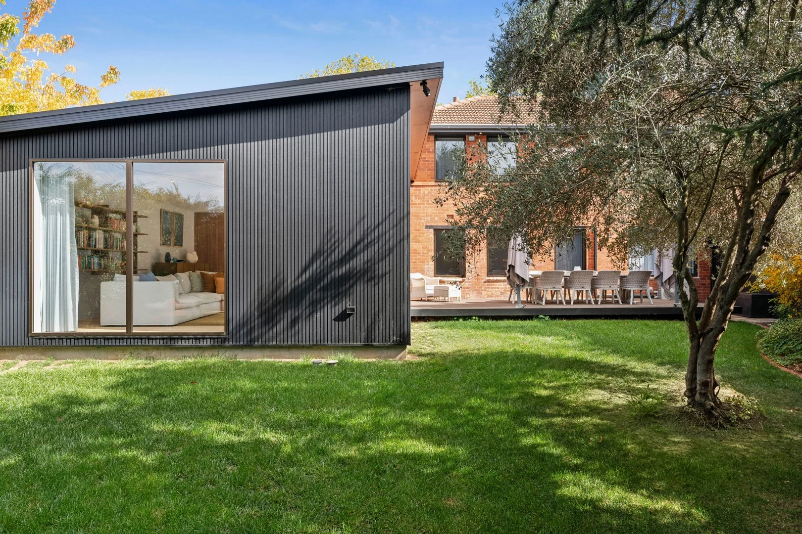 Photo of 55 Sturt Avenue, Narrabundah ACT 2604