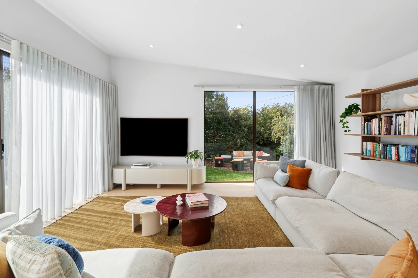 Photo of 55 Sturt Avenue, Narrabundah ACT 2604