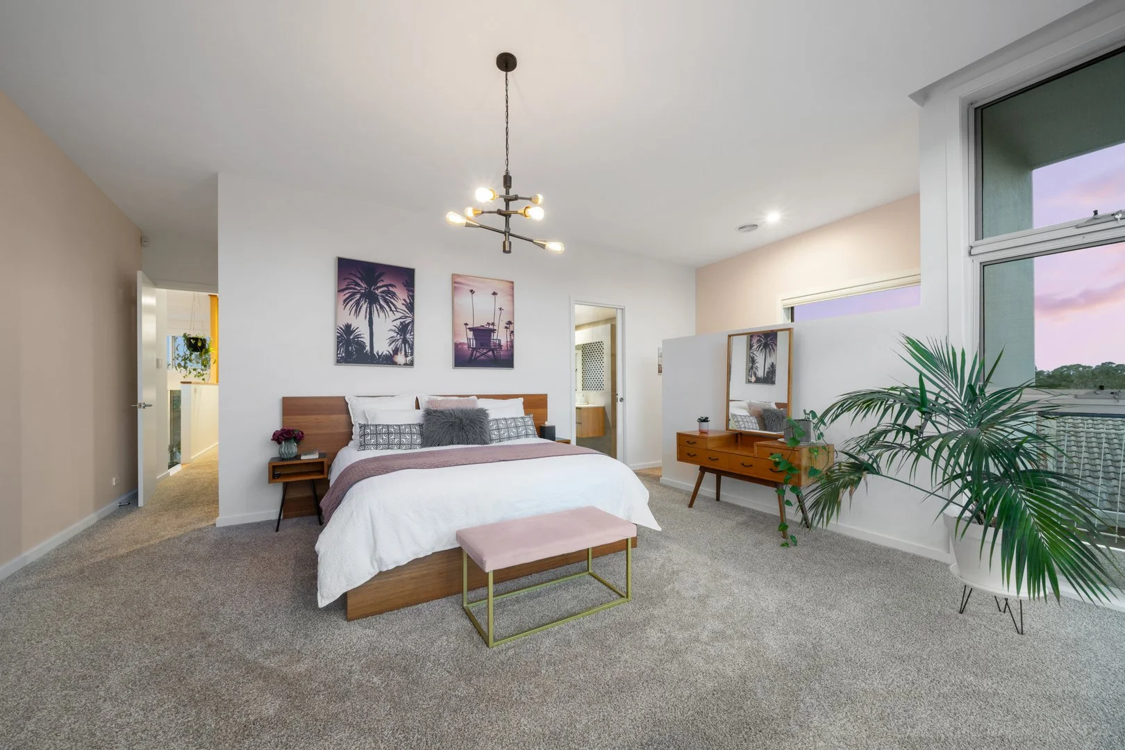 Photo of 64 Bambridge Street, Weetangera ACT 2614