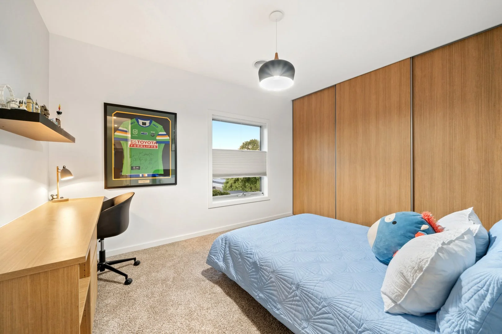 Photo of 64 Bambridge Street, Weetangera ACT 2614