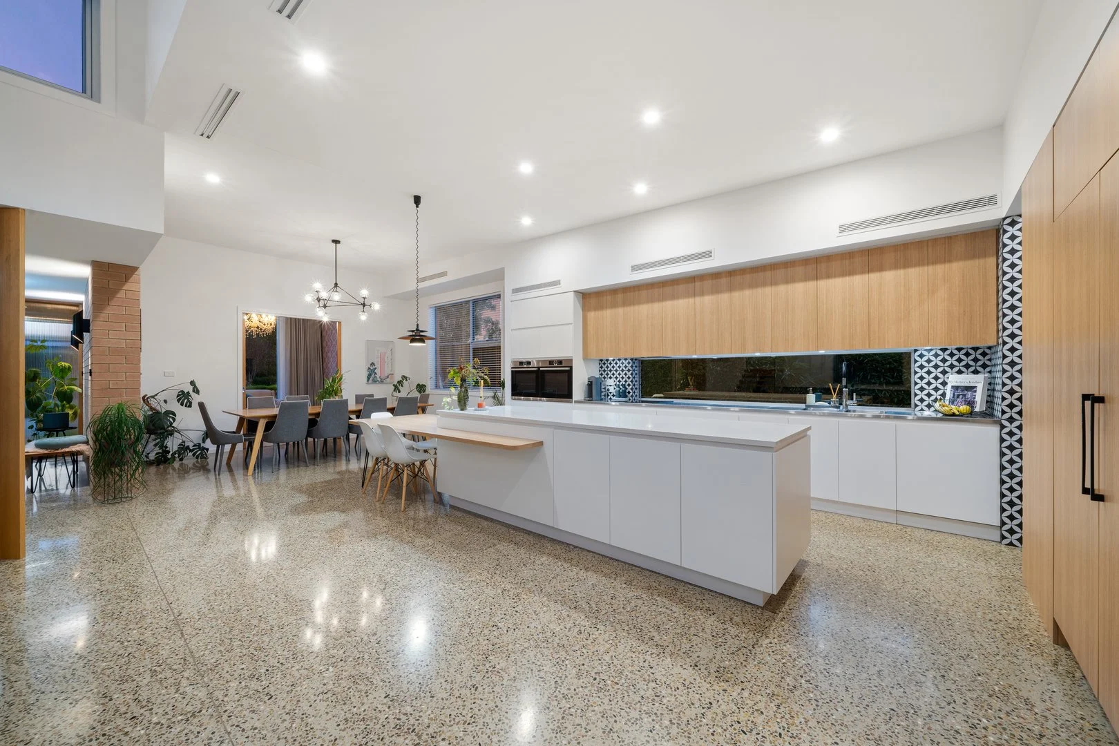 Photo of 64 Bambridge Street, Weetangera ACT 2614