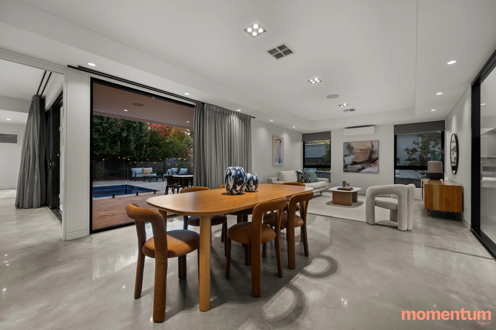 Photo of 8 Daglish Street, Curtin ACT 2605