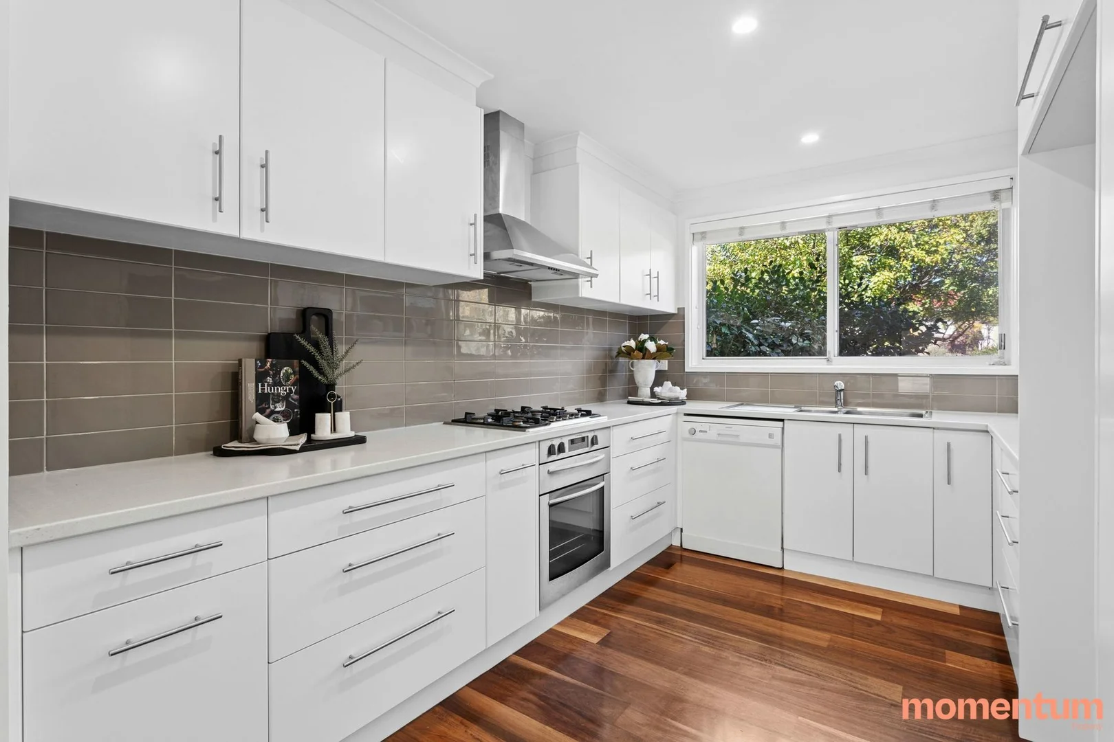 Photo of 6 Lyle Place, Chifley ACT 2606