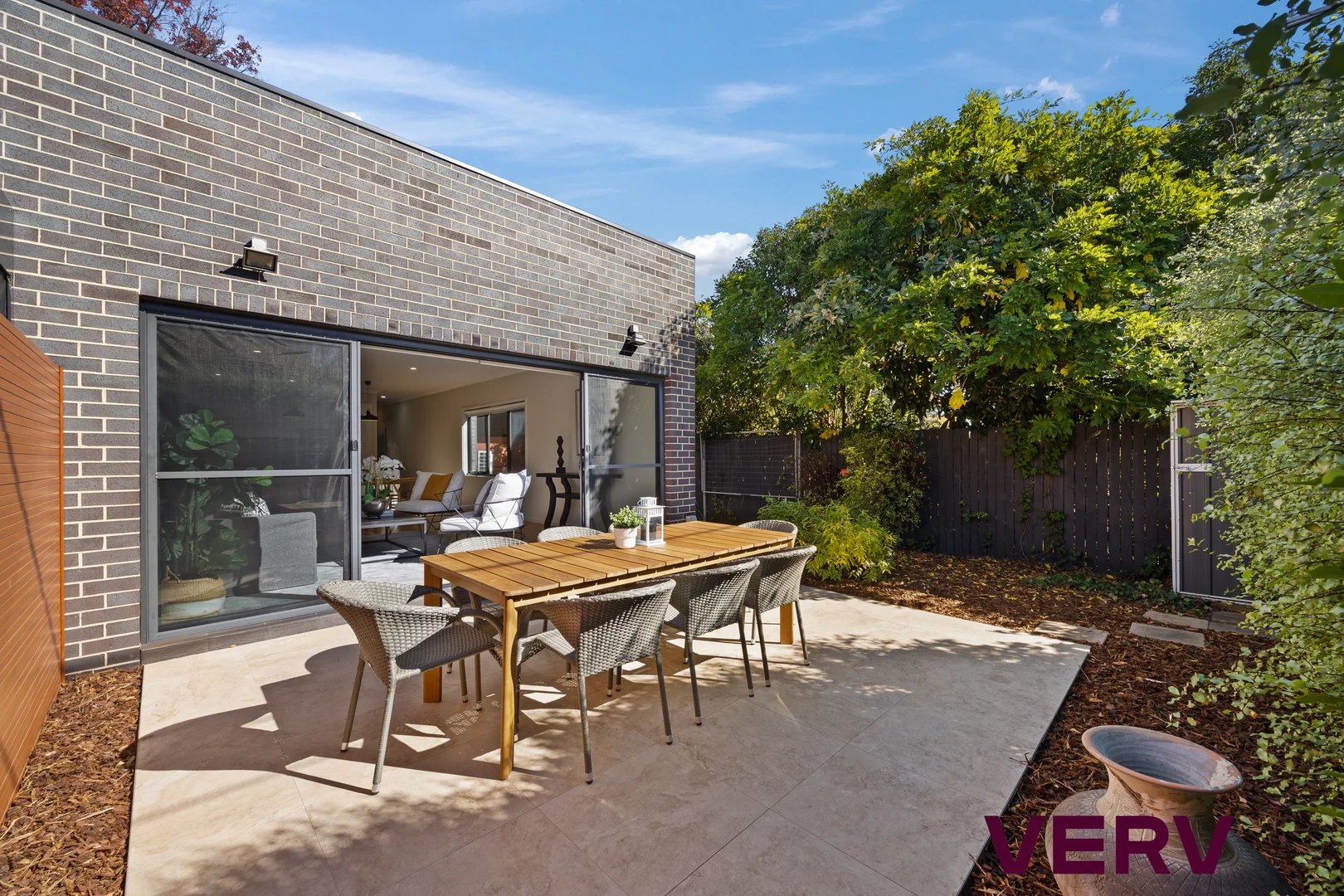 Photo of 8B Lowanna Street, Braddon ACT 2612