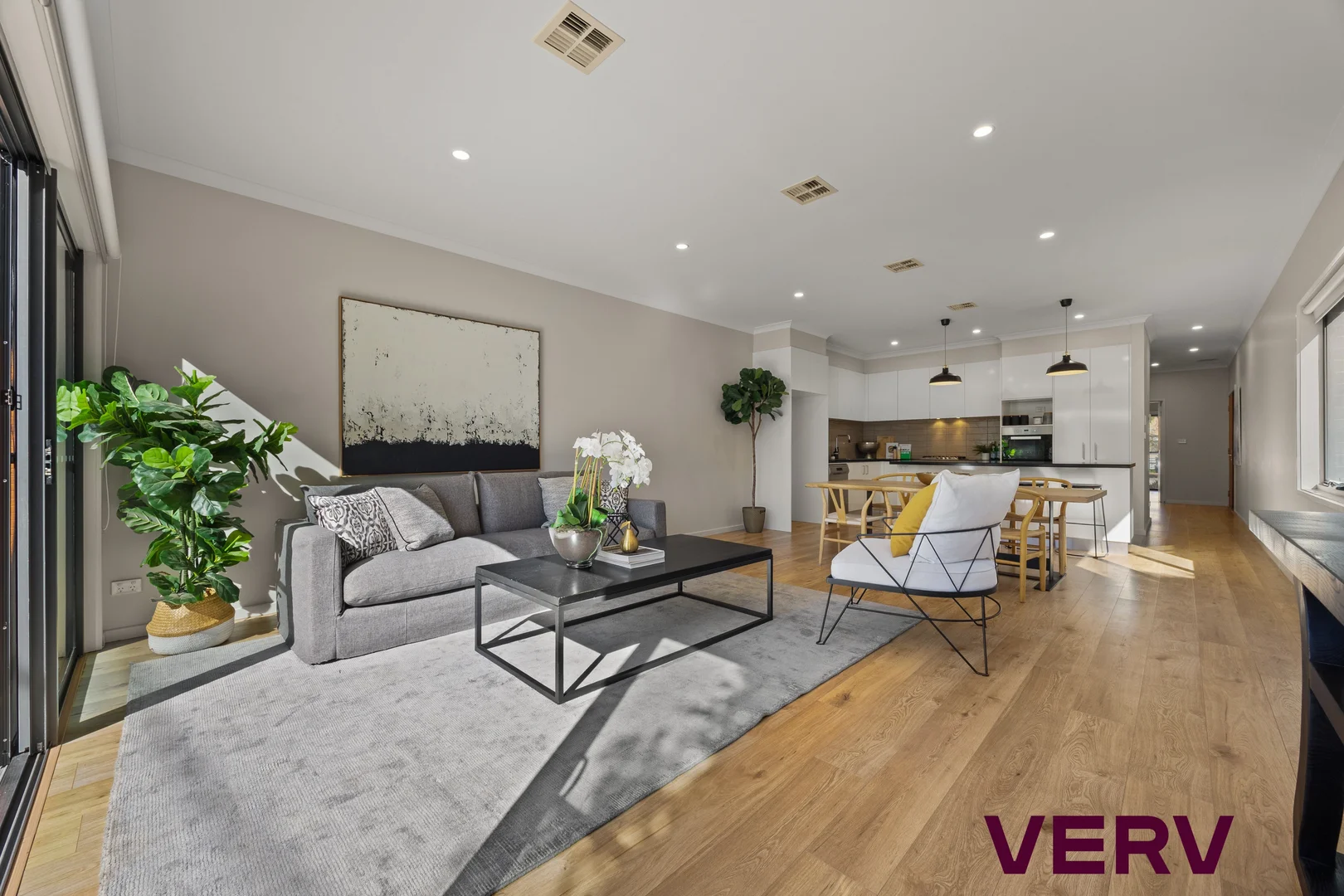Photo of 8B Lowanna Street, Braddon ACT 2612