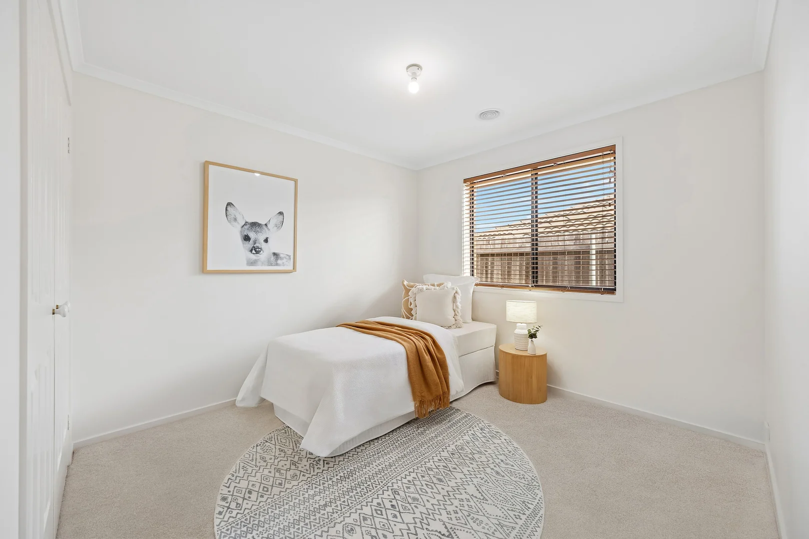 Photo of 2 Swallow Street, Dunlop ACT 2615