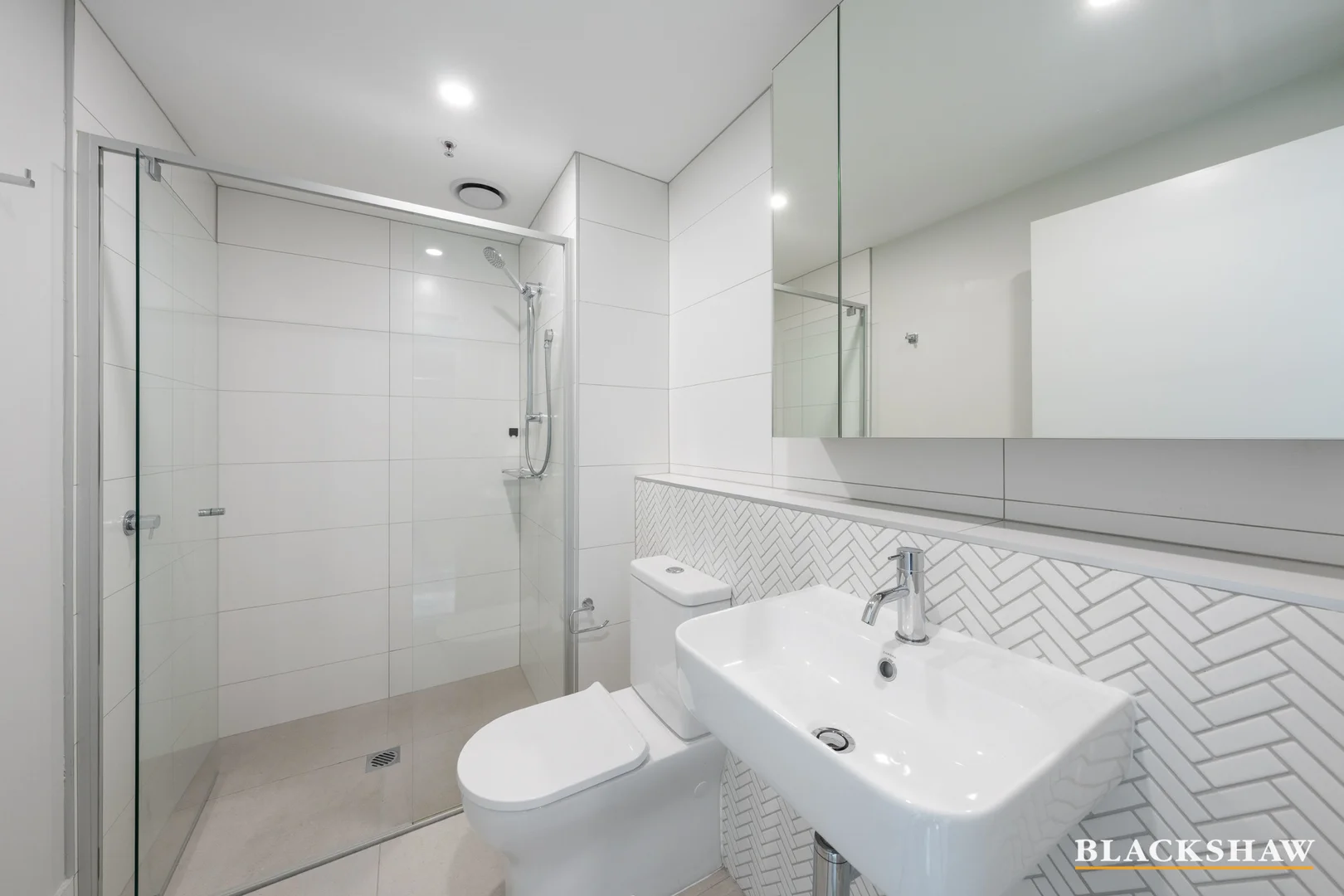 Photo of 812/335 Anketell Street, Greenway ACT 2900
