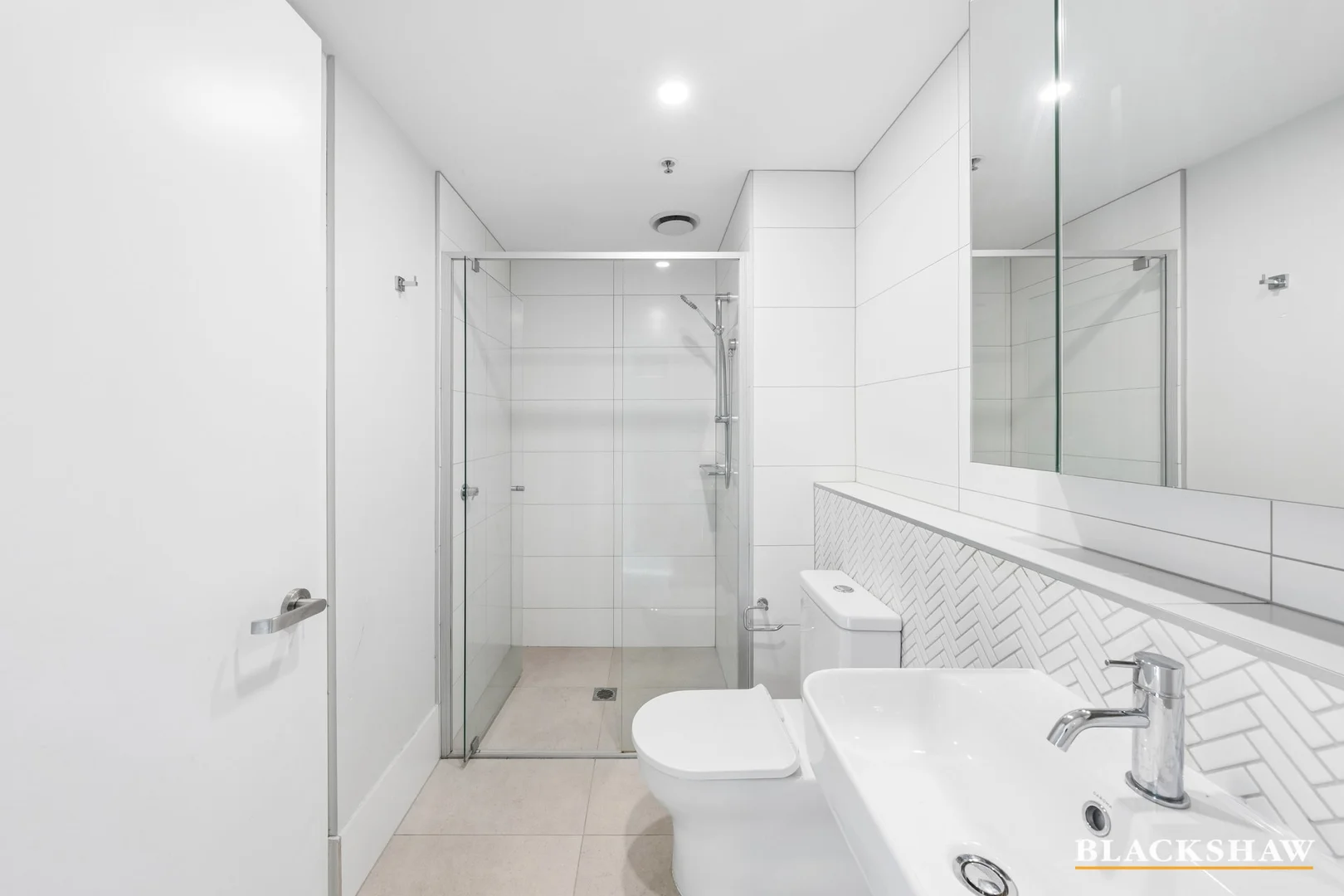 Photo of 812/335 Anketell Street, Greenway ACT 2900