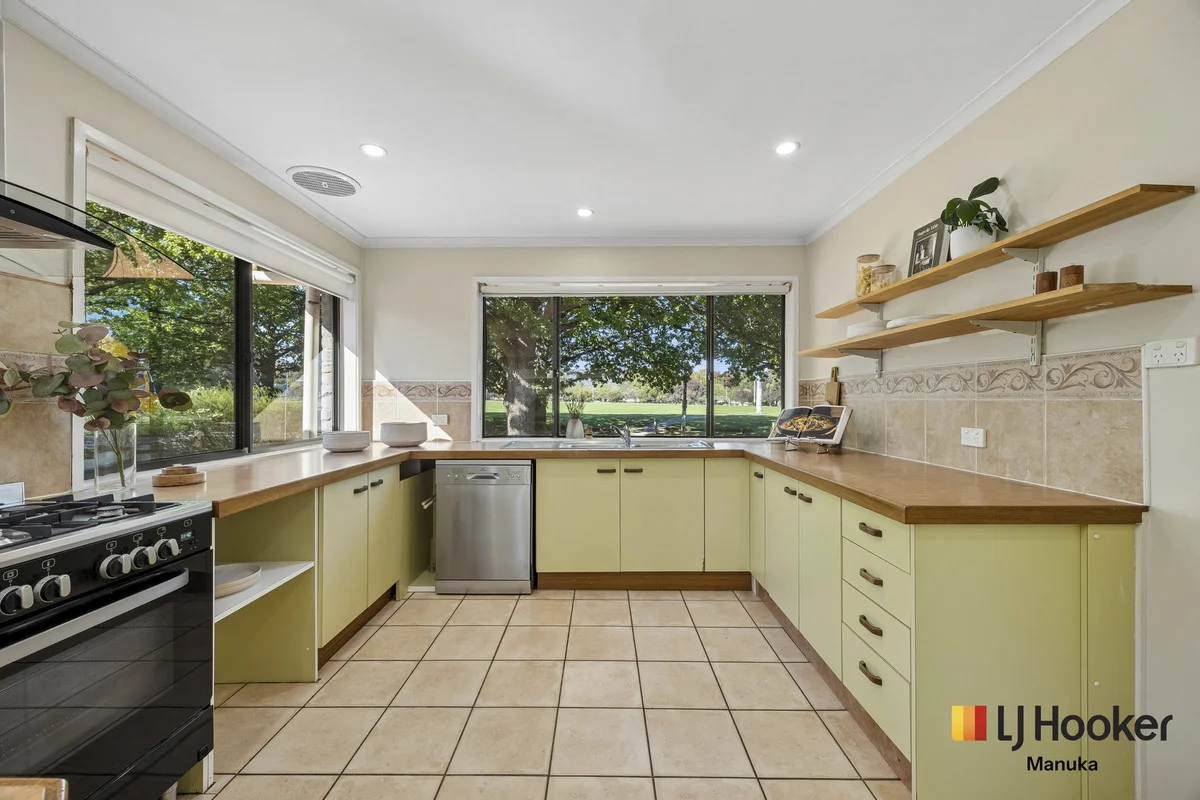 Photo of 33 Dickinson Street, Watson ACT 2602