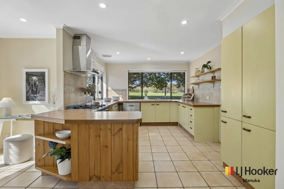 Photo of 33 Dickinson Street, Watson ACT 2602