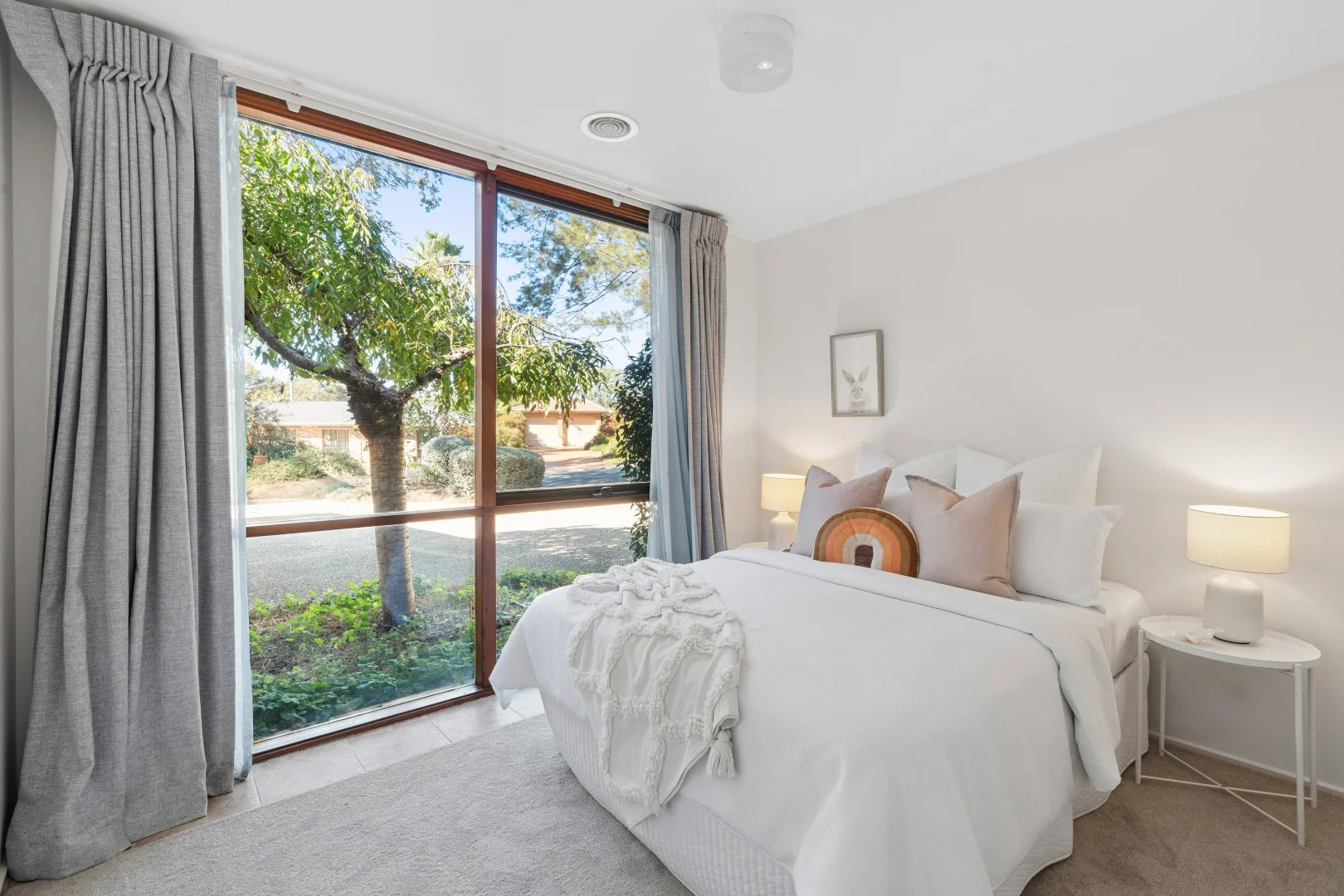 Photo of 2 Claxton Crescent, Lyneham ACT 2602
