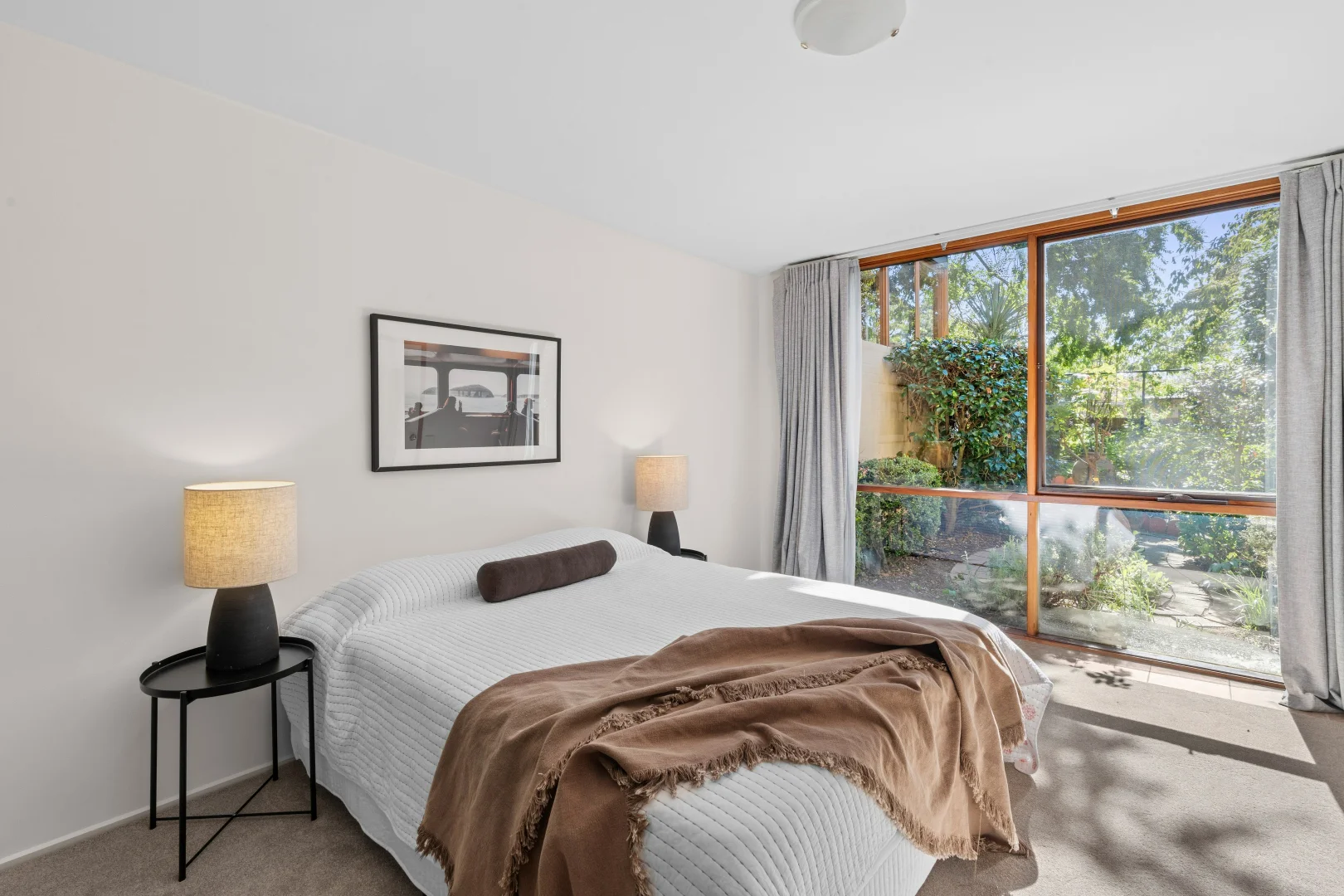 Photo of 2 Claxton Crescent, Lyneham ACT 2602