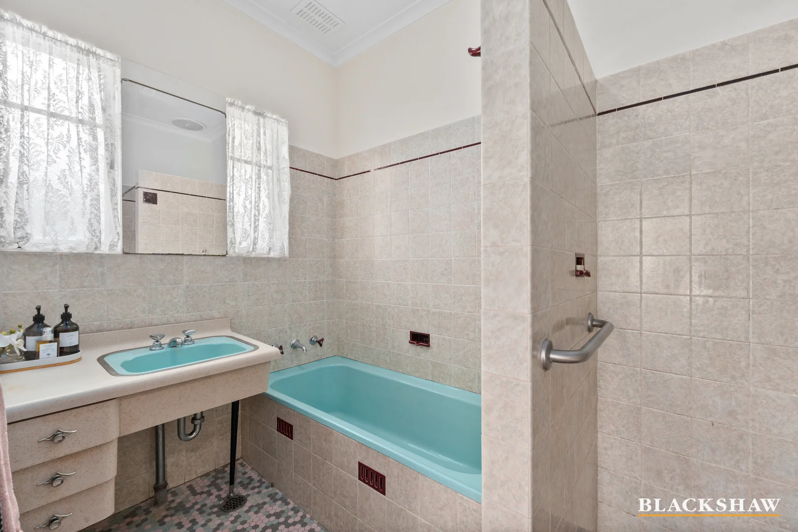 Photo of 5 Nardoo Crescent, O'Connor ACT 2602