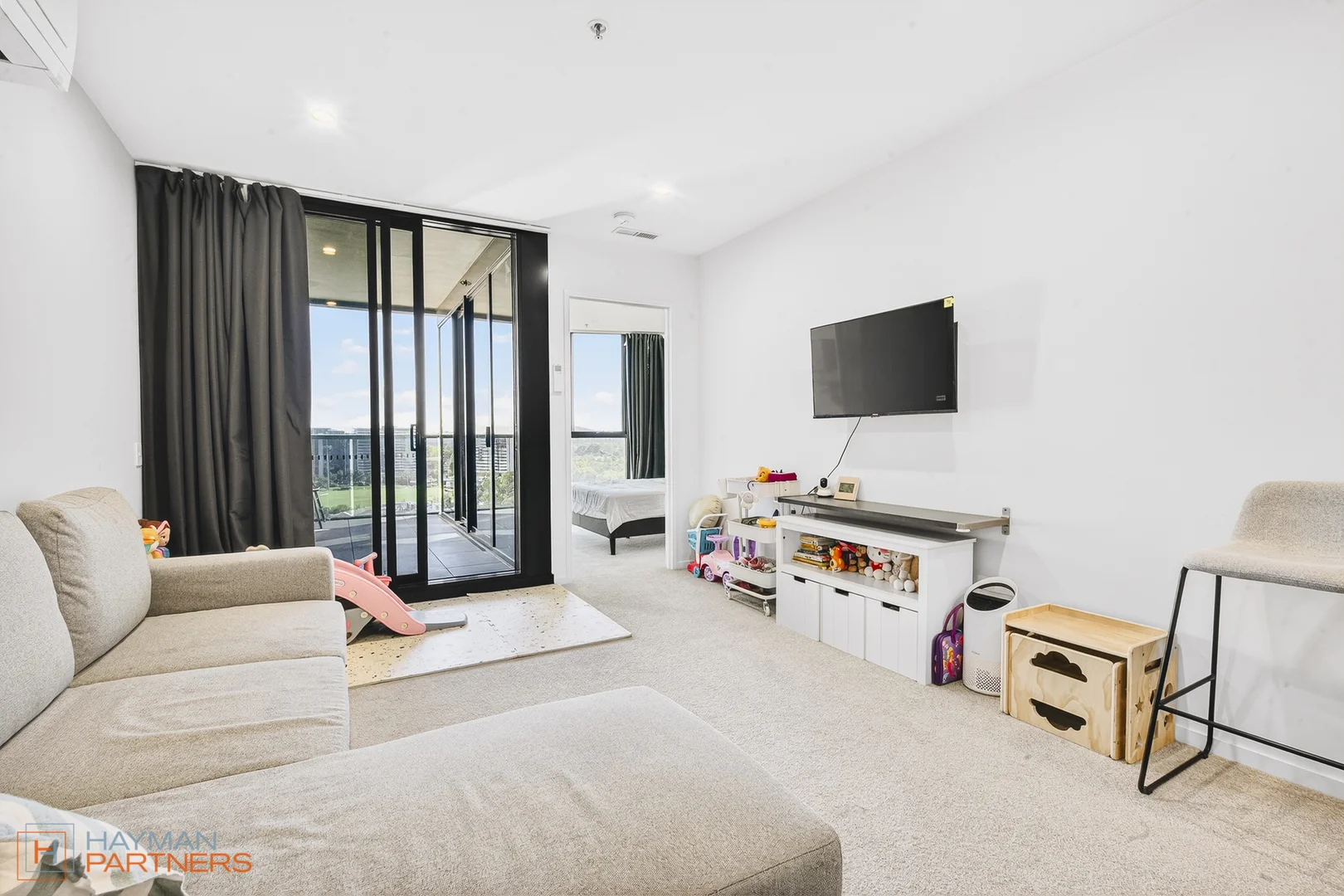Photo of 1005/15 Bowes Street, Phillip ACT 2606