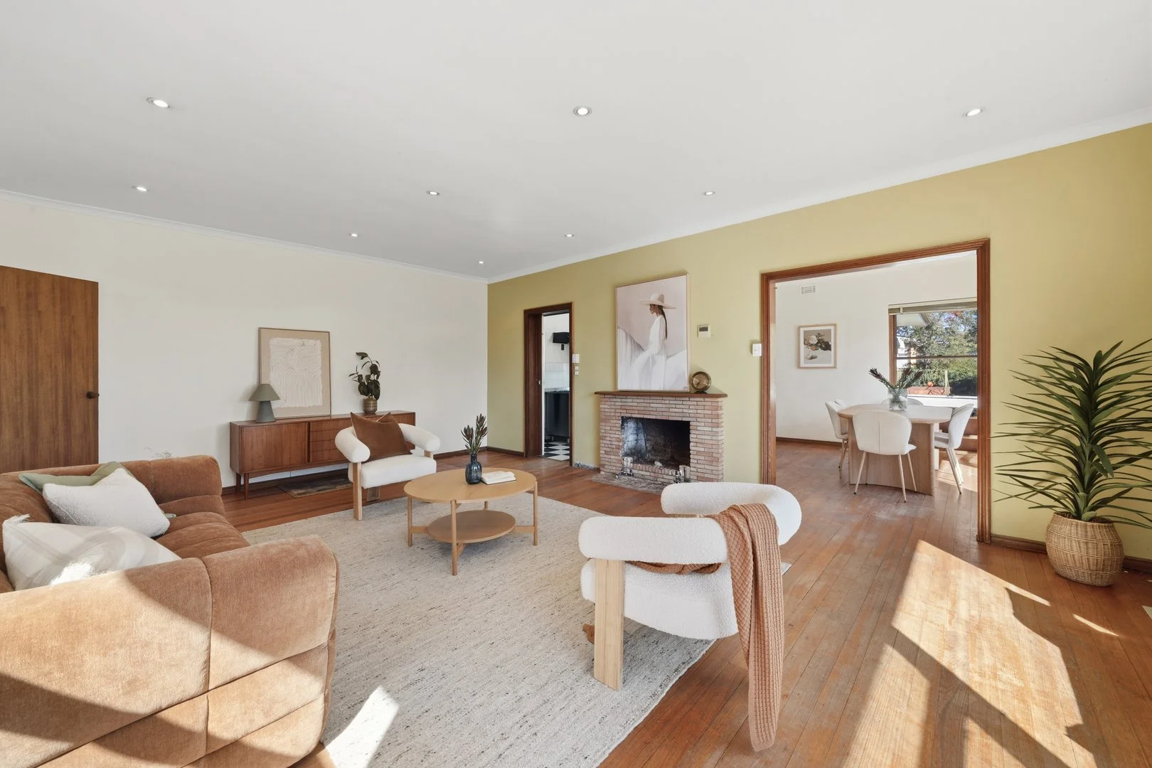 Photo of 104 Hopetoun Circuit, Yarralumla ACT 2600