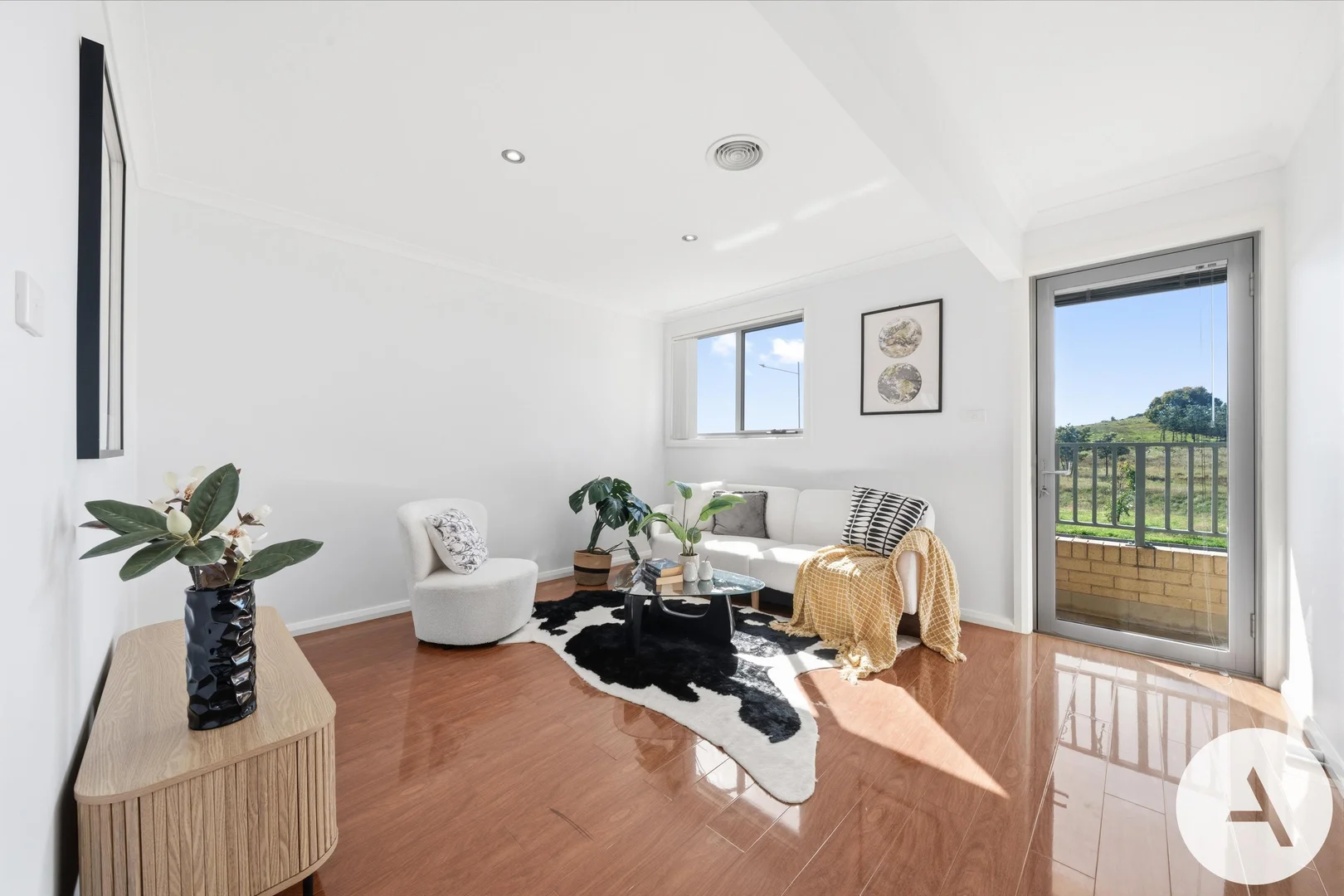Photo of 8 oodgeroo Ave, Franklin ACT 2913