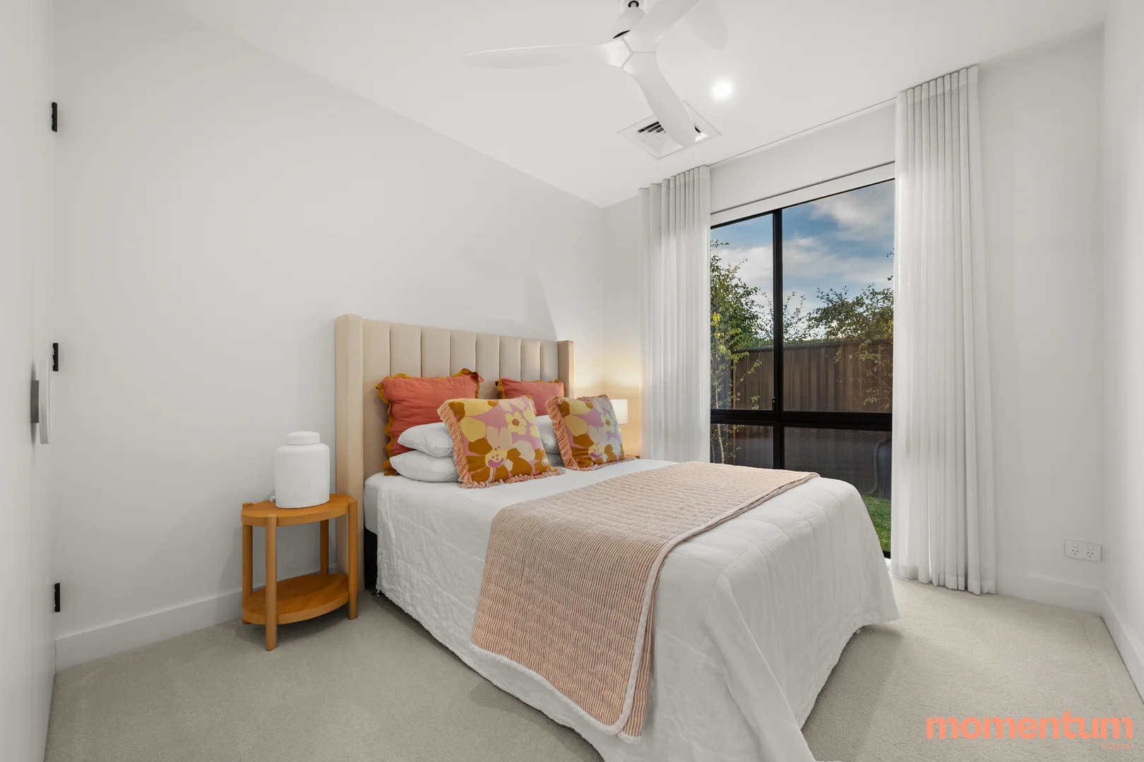Photo of 6 Hillebrand Street, Page ACT 2614