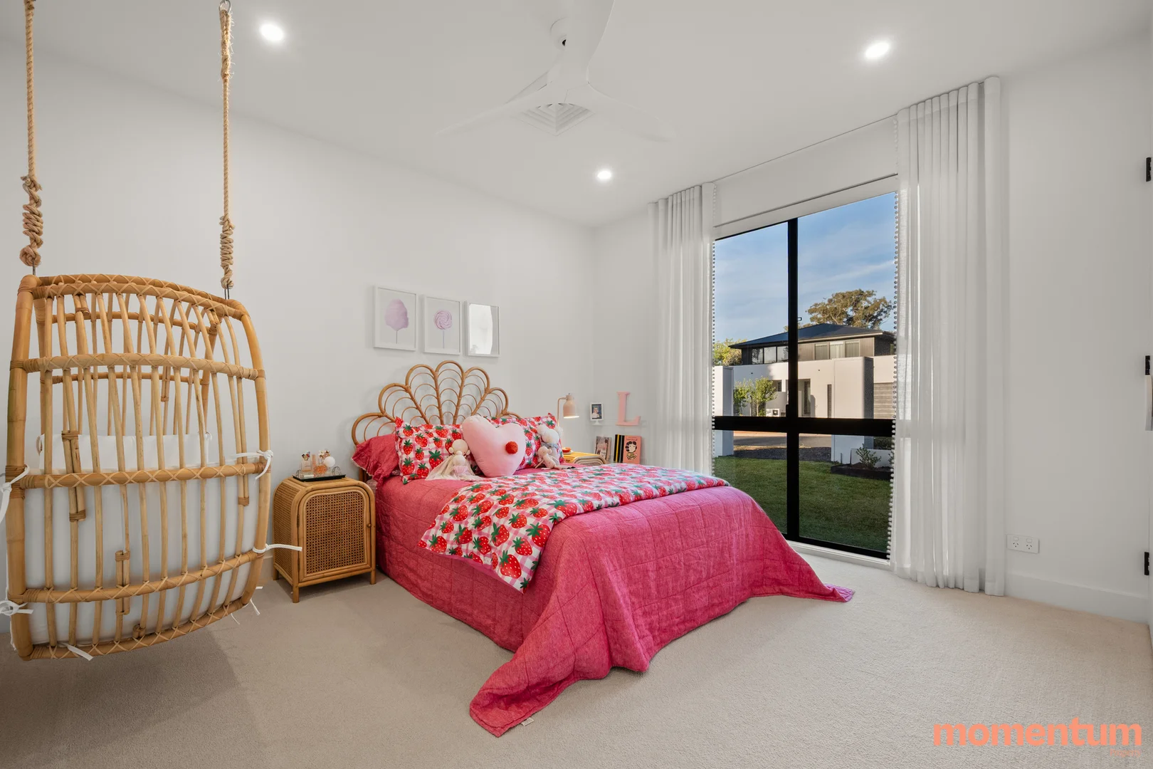 Photo of 6 Hillebrand Street, Page ACT 2614