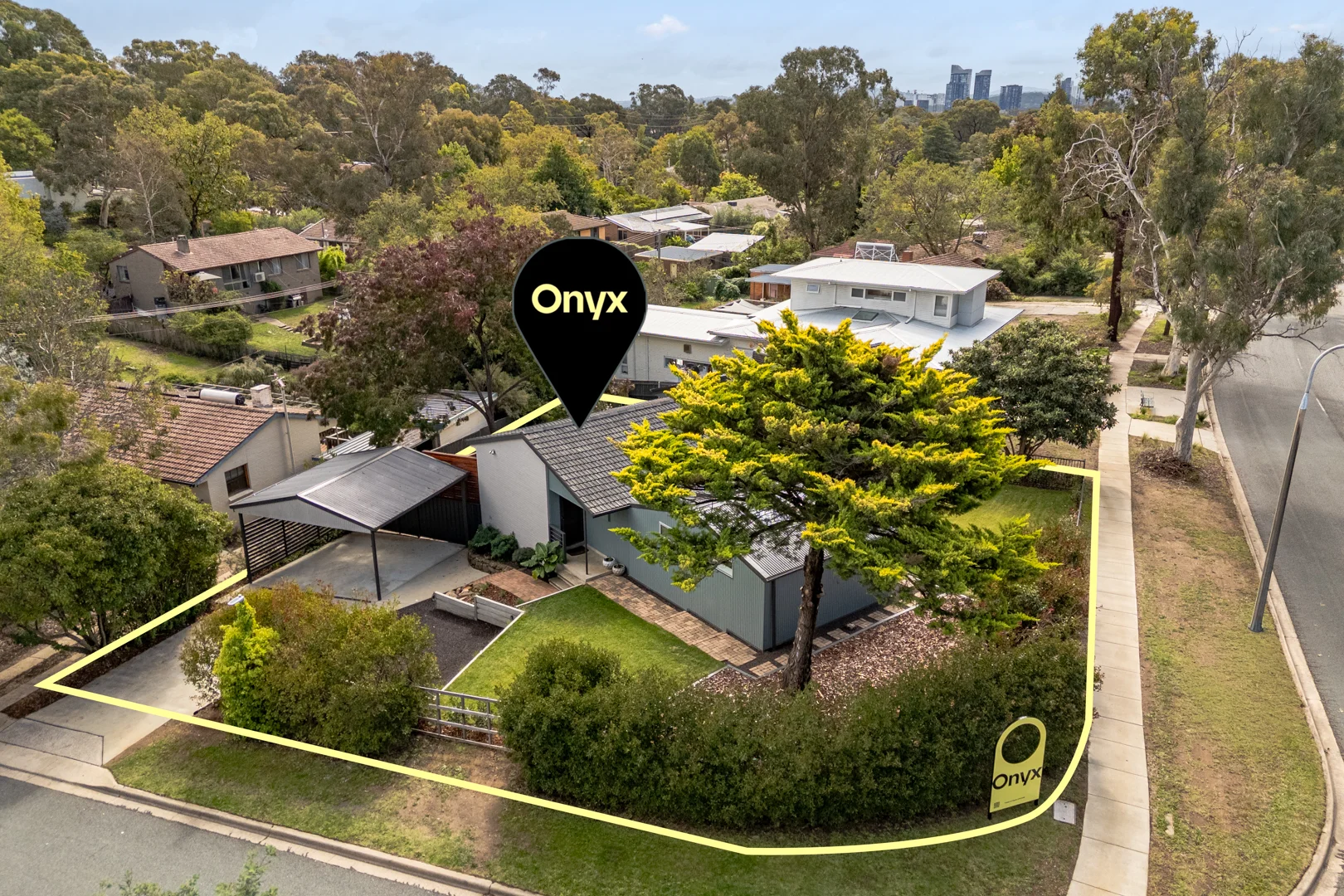 Photo of 2 Amangu Street, Aranda ACT 2614