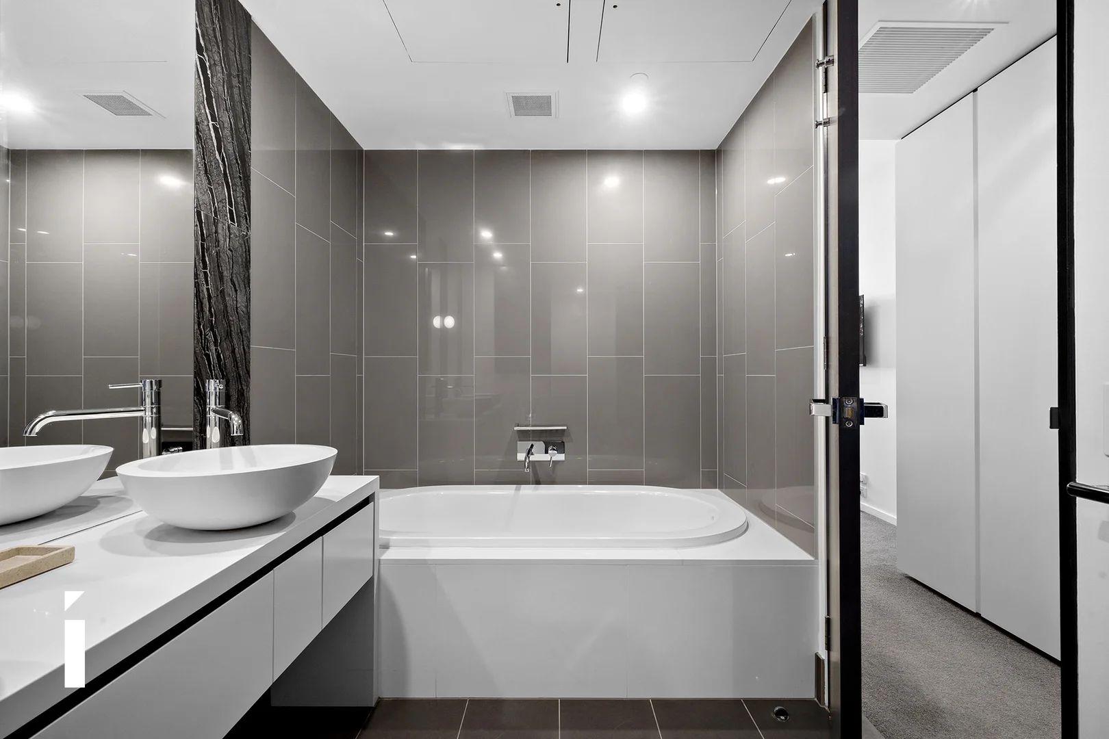 Photo of 403/19 Marcus Clarke Street, City ACT 2601