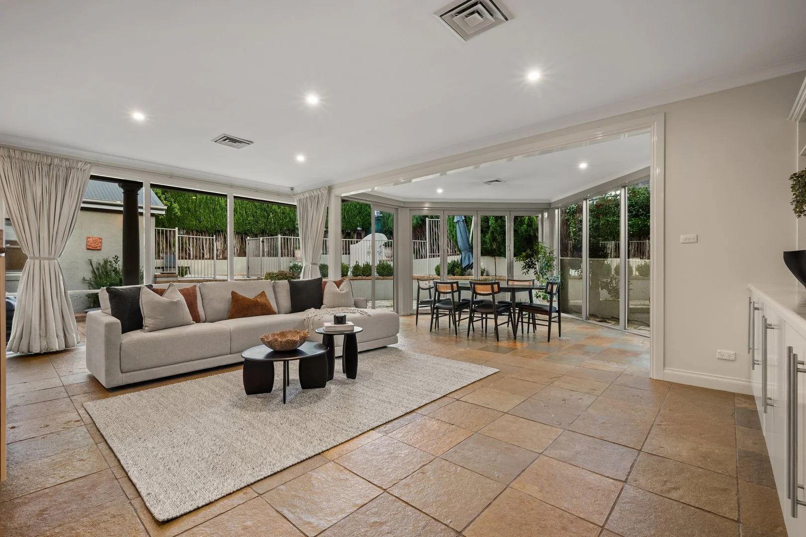Photo of 126 Schlich Street, Yarralumla ACT 2600