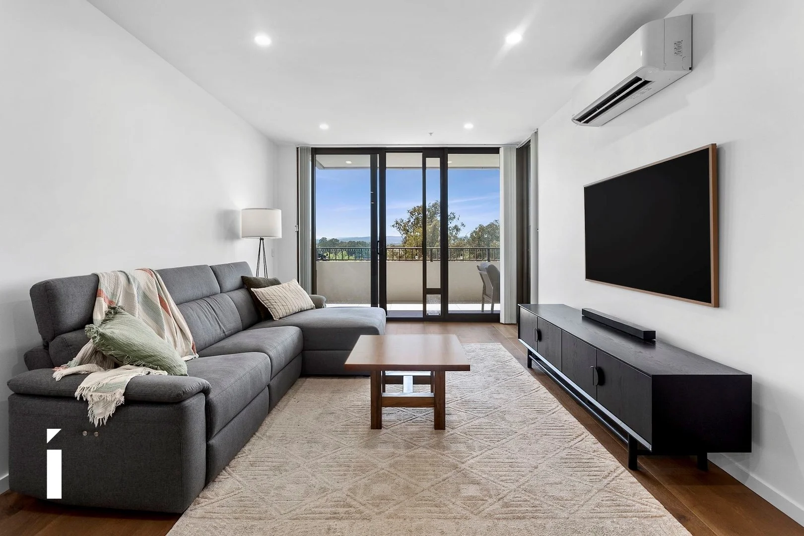 Photo of 417/82 Wentworth Avenue, Kingston ACT 2604