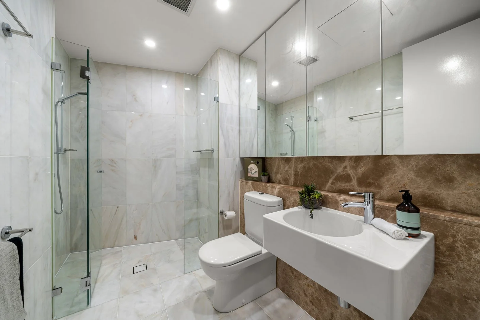 Photo of 53/15 Coranderrk Street, City ACT 2601