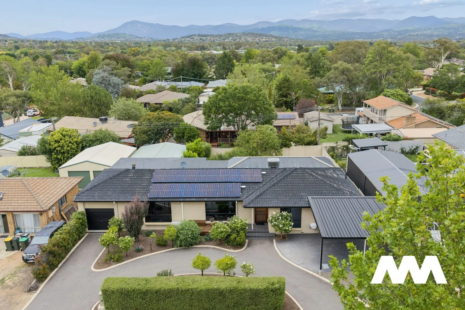 Photo of 39 Upton Street, Monash ACT 2904