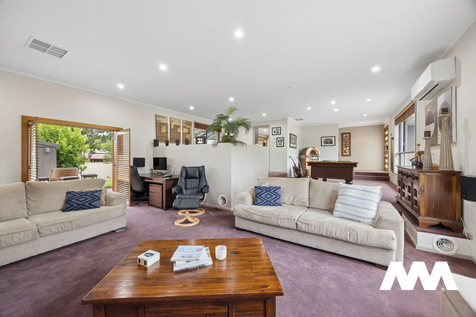 Photo of 39 Upton Street, Monash ACT 2904