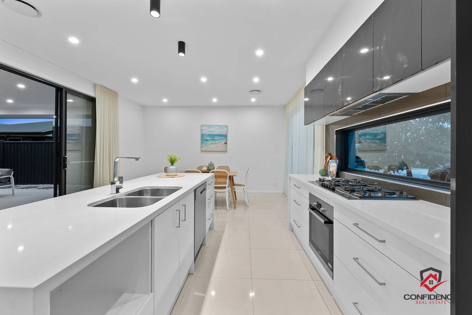 Photo of 11 Booroolong Street, Throsby ACT 2914