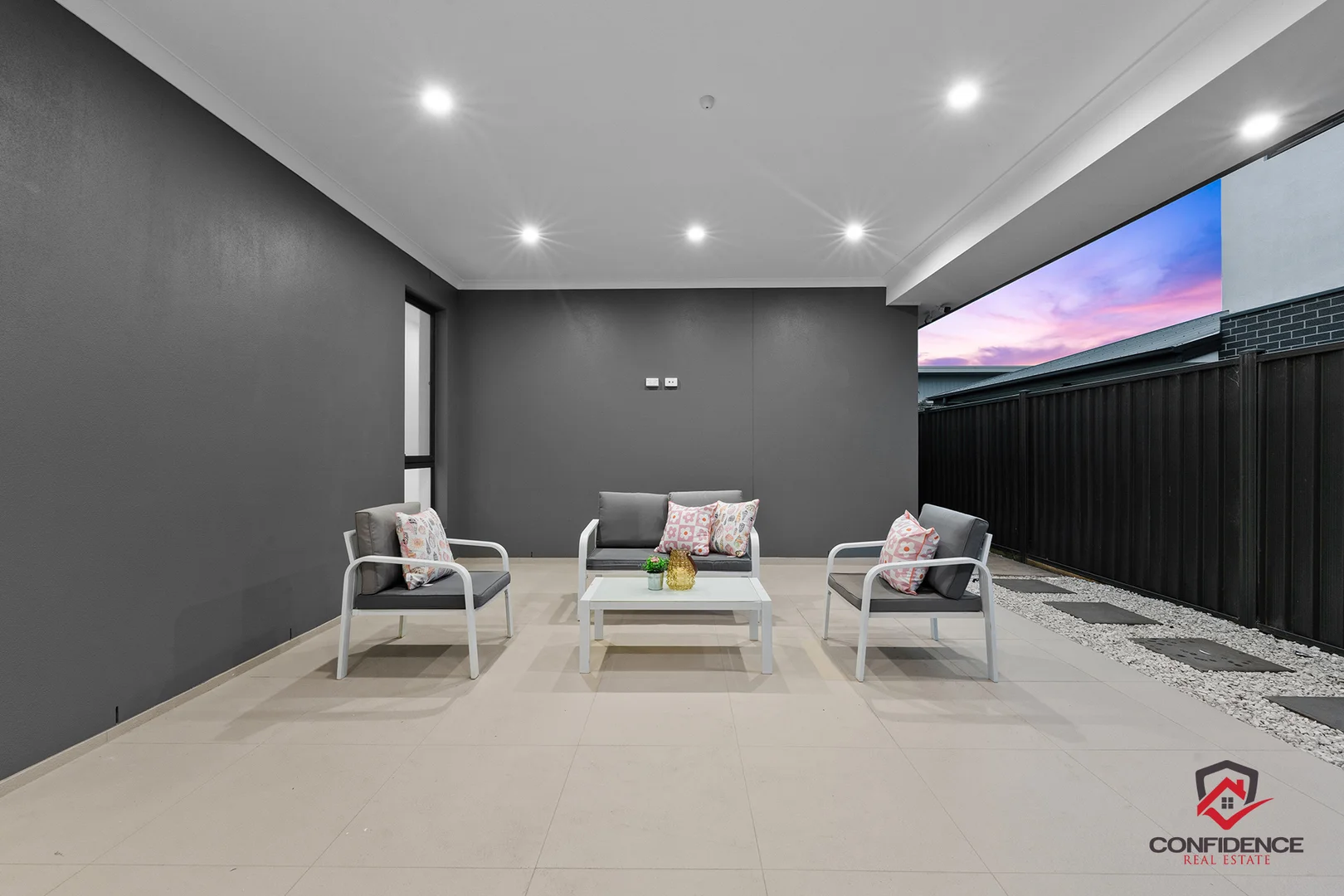 Photo of 11 Booroolong Street, Throsby ACT 2914