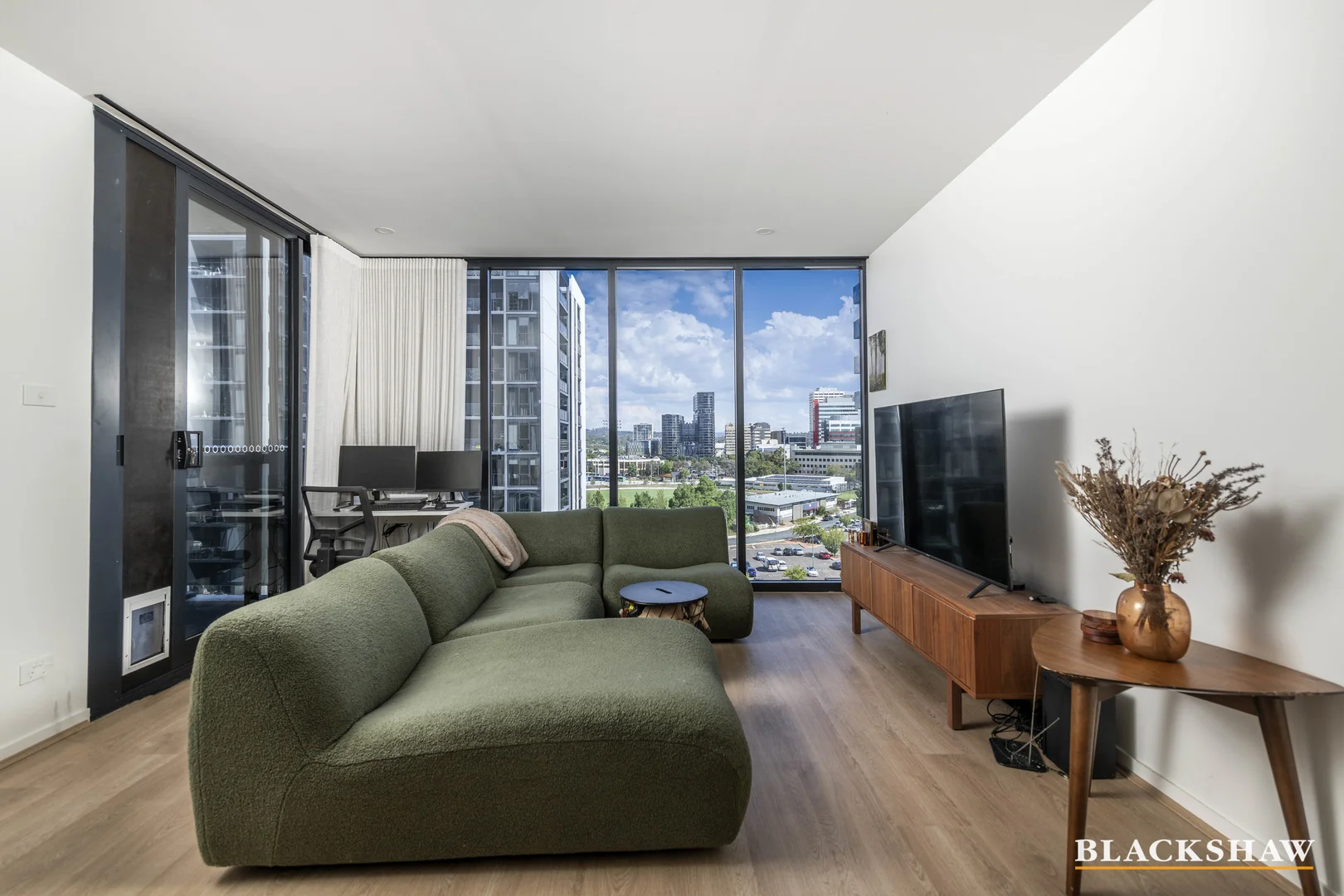 Photo of 94/11 Irving Street, Phillip ACT 2606