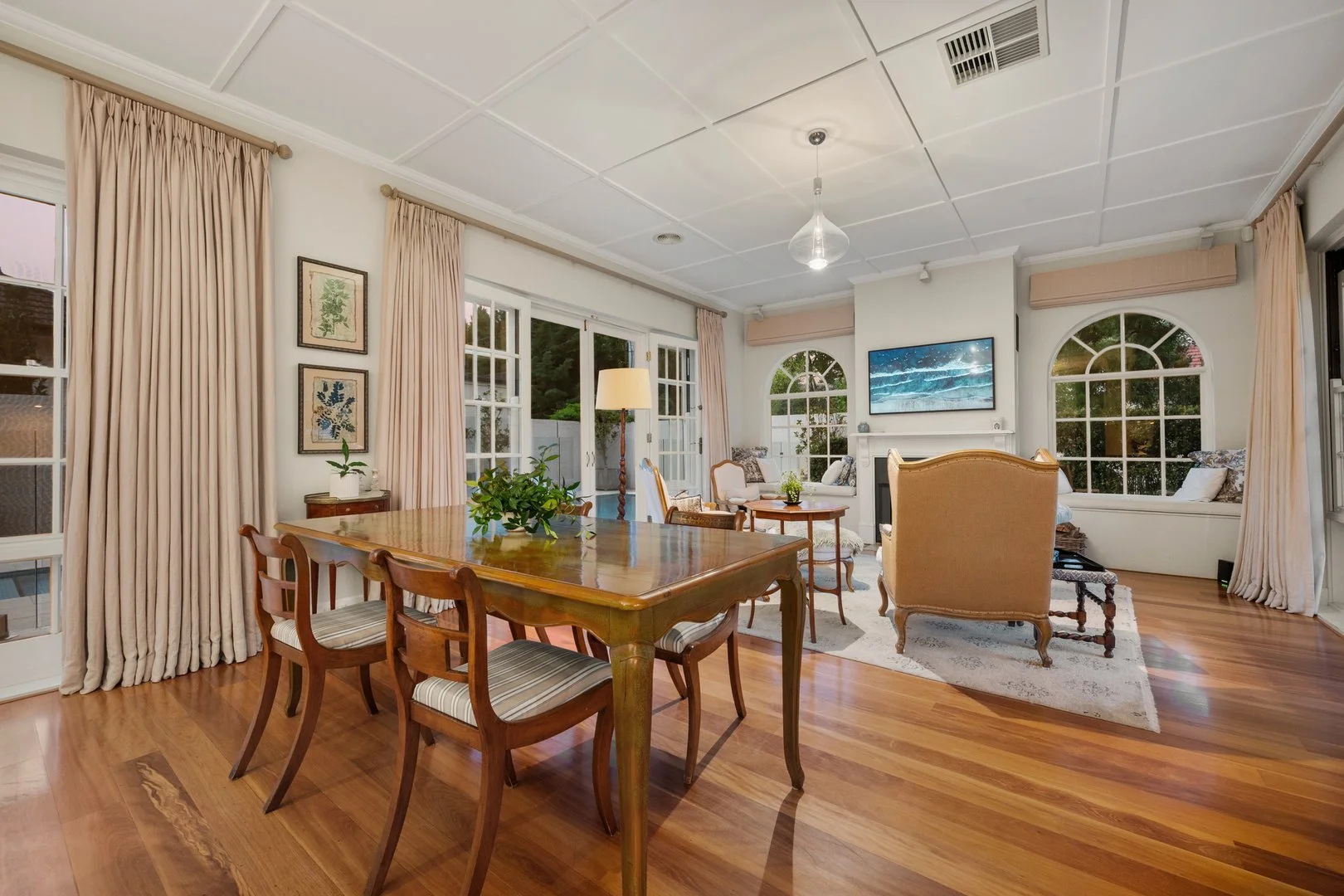 Photo of 3 Barkly Crescent, Forrest ACT 2603