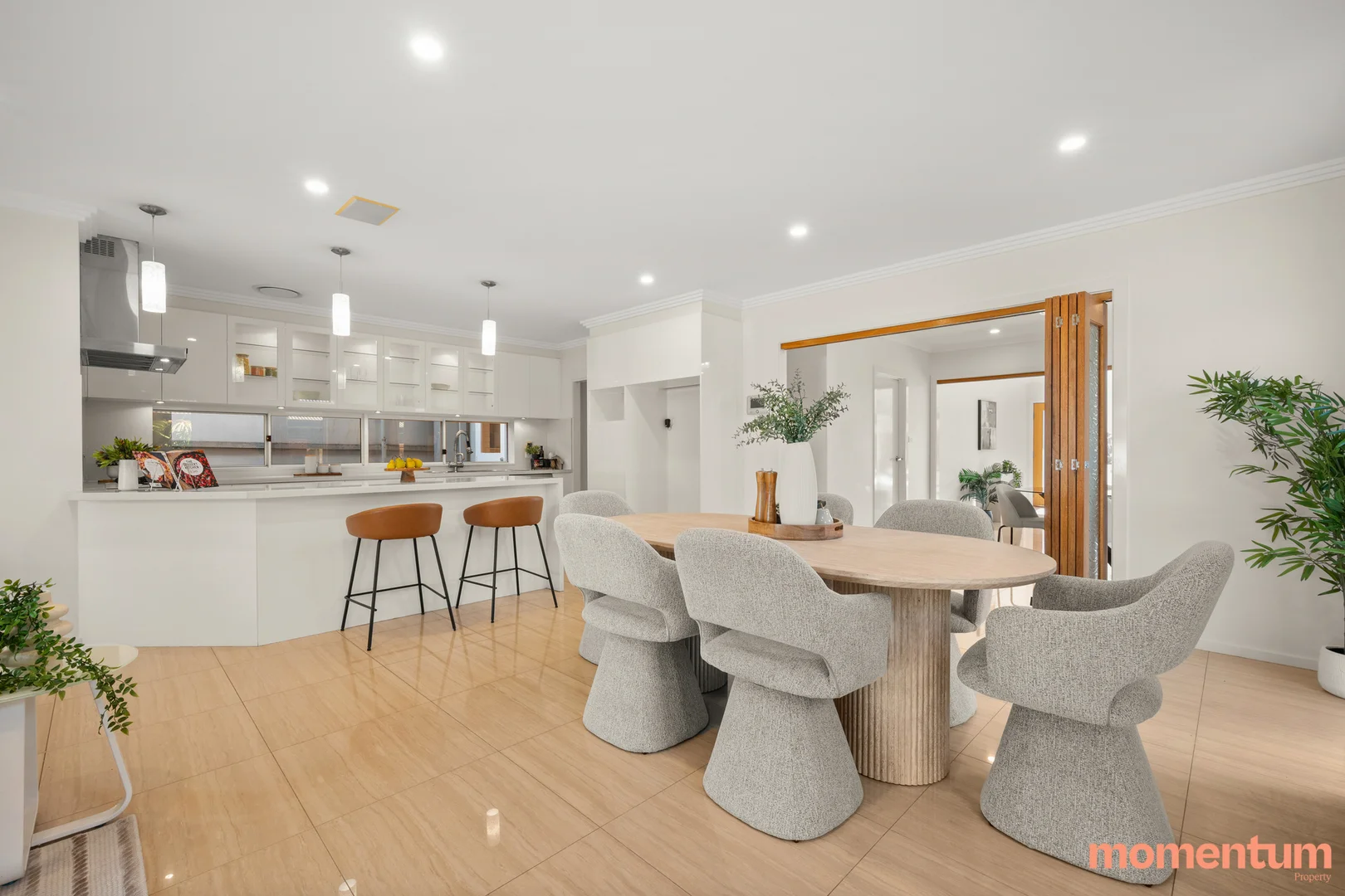 Photo of 16 Ballantyne Crescent, Franklin ACT 2913