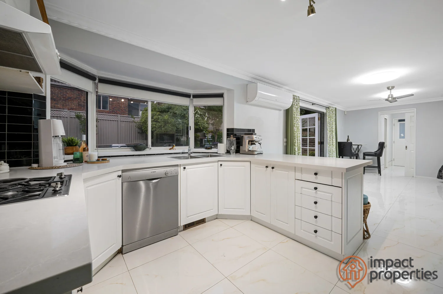 Photo of 1 Hazlitt Glade, Gordon ACT 2906