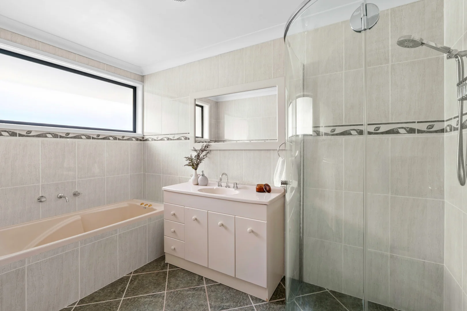 Photo of 64 Baracchi Crescent, Giralang ACT 2617