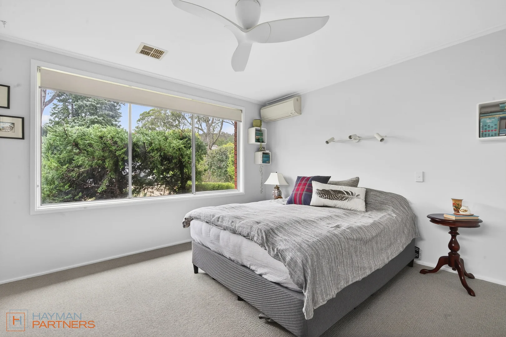Photo of 10 Henderson Street, Garran ACT 2605