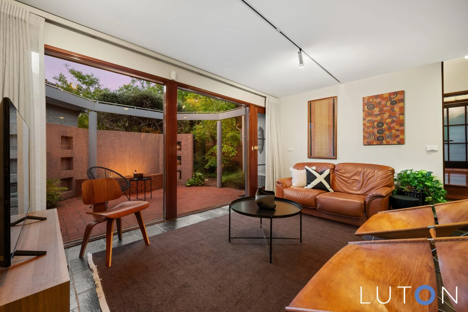 Photo of 1 Geerilong Gardens, Reid ACT 2612