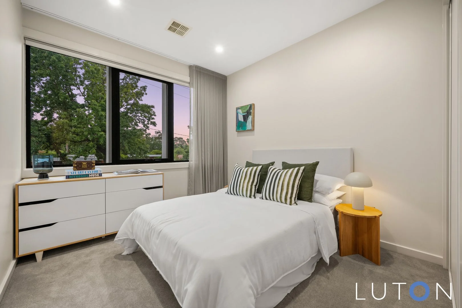 Photo of 34 Conyers Street, Hughes ACT 2605