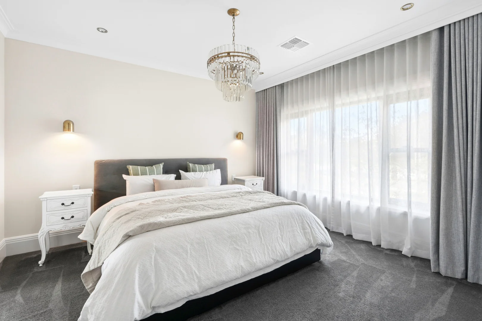 Photo of 49 Flinders Way, Griffith ACT 2603