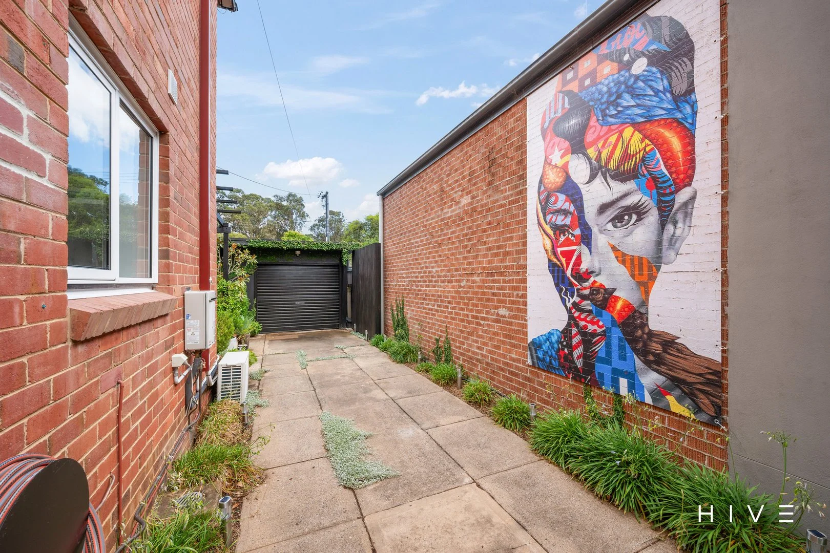 Photo of 27 Chowne Street, Campbell ACT 2612