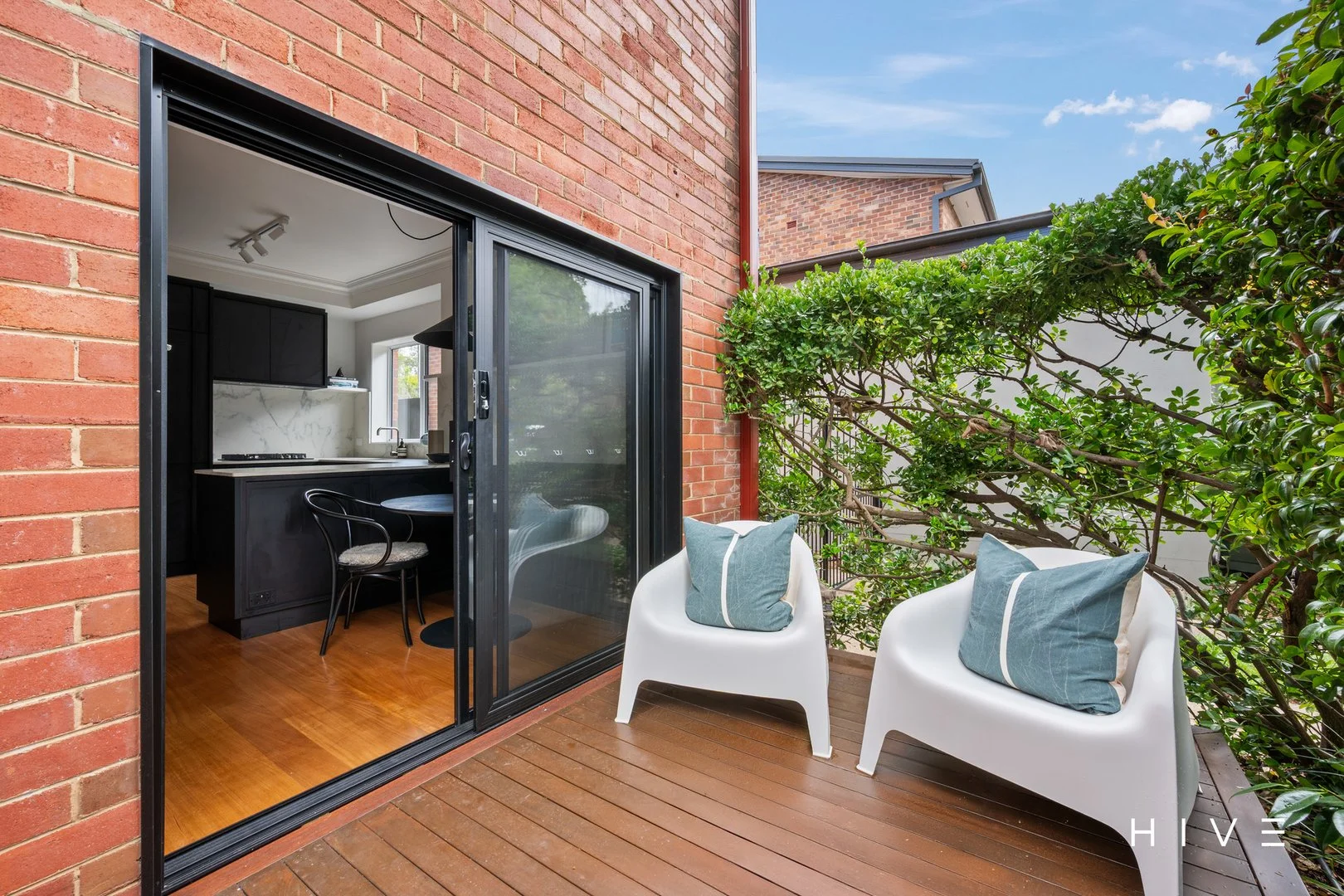 Photo of 27 Chowne Street, Campbell ACT 2612