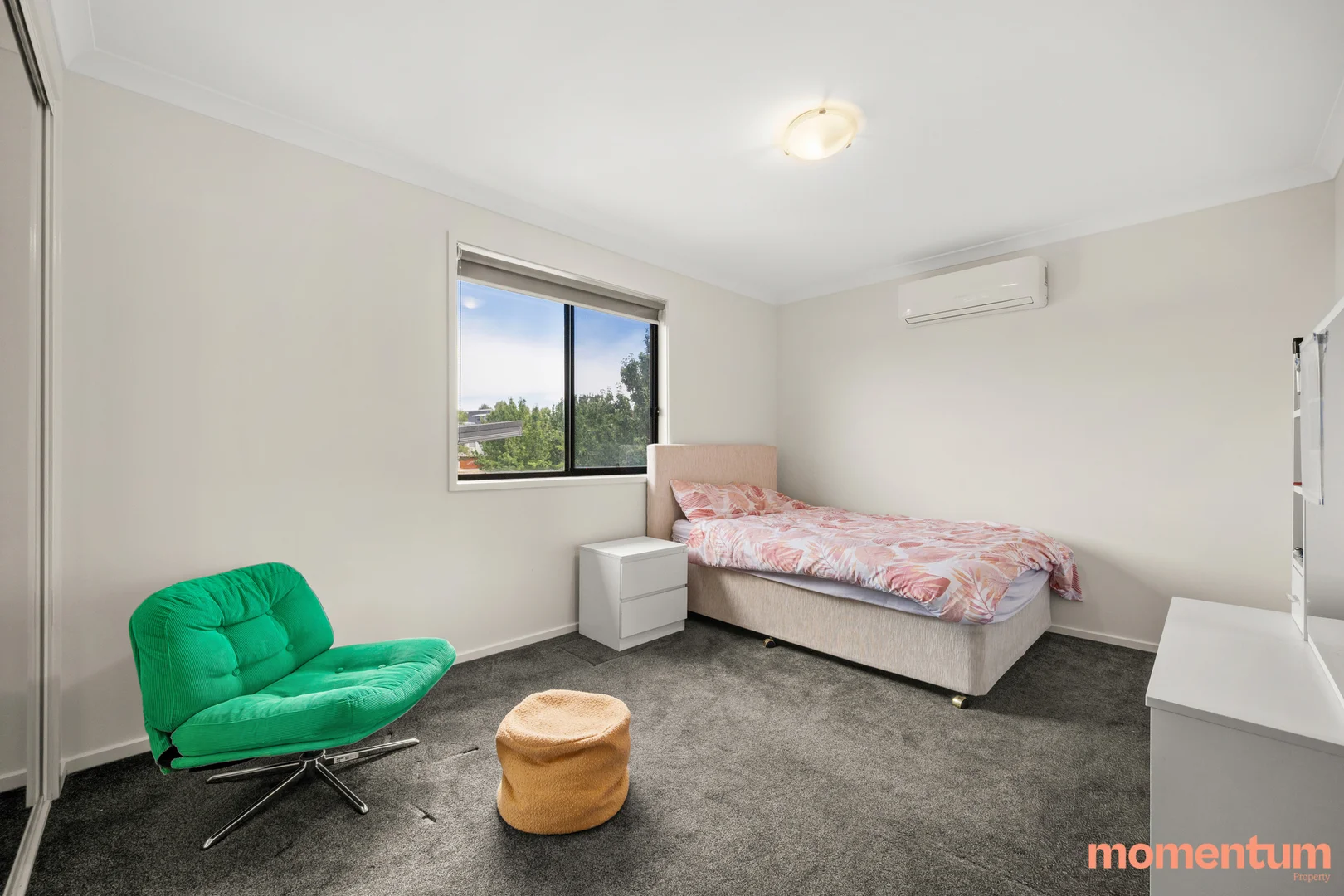 Photo of 1/293 Flemington Road, Franklin ACT 2913