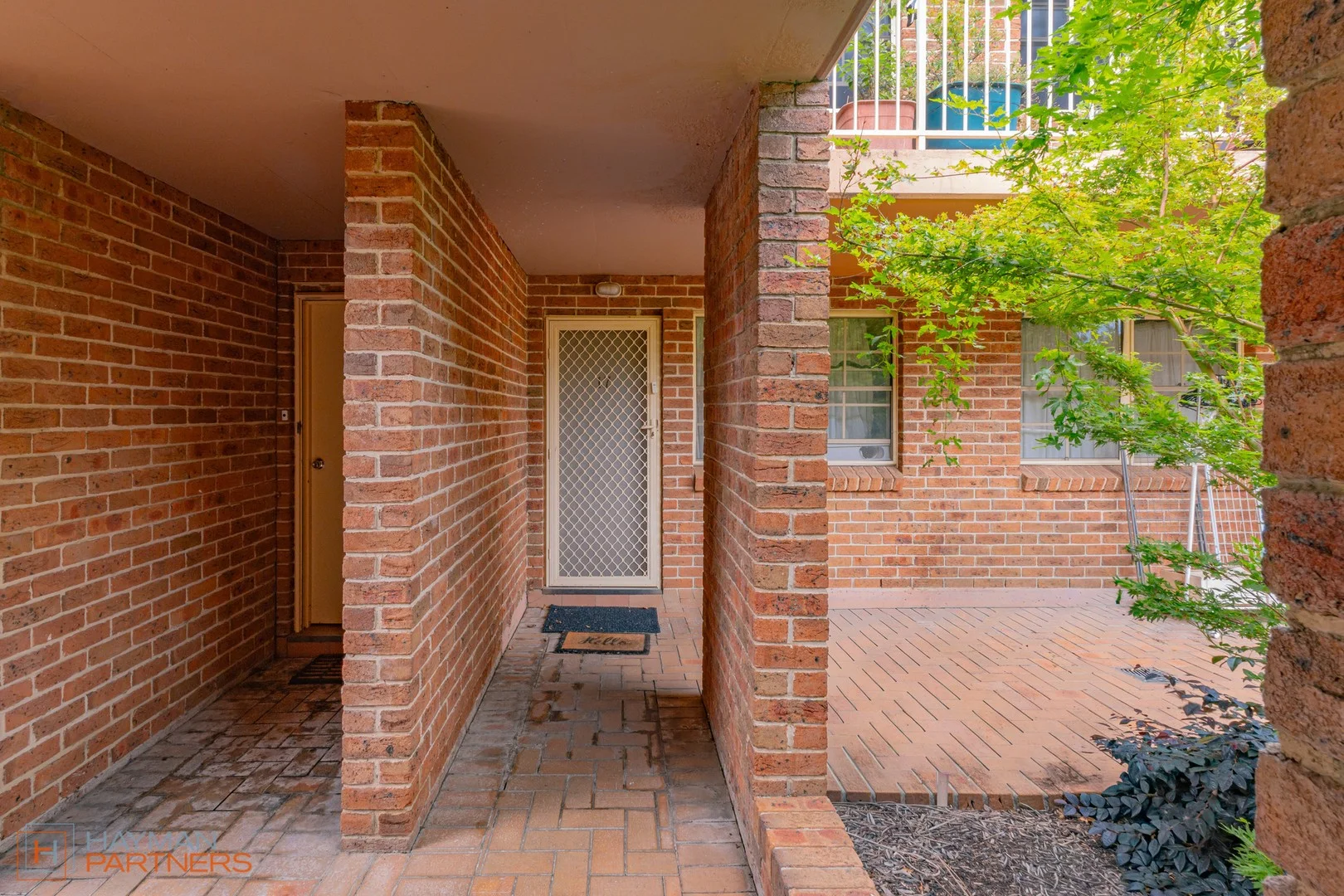 Photo of 17/1 Waddell Place, Curtin ACT 2605